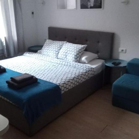 Apartments Simple Teslina Zagreb Eksteriør billede