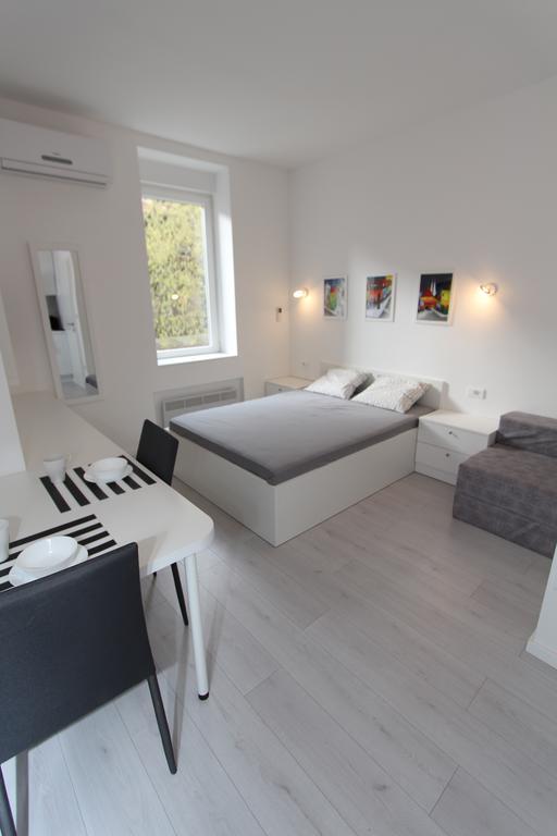 Apartments Simple Teslina Zagreb Eksteriør billede