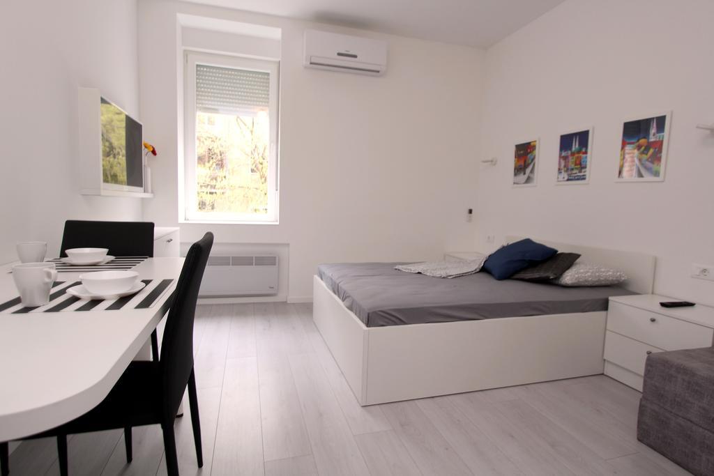 Apartments Simple Teslina Zagreb Eksteriør billede