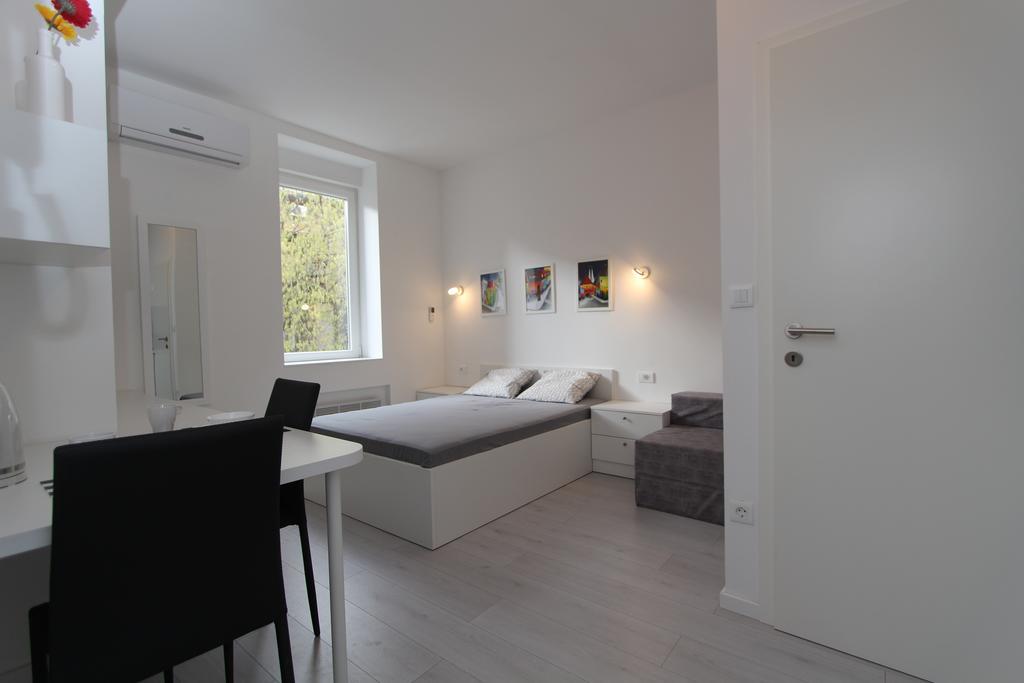 Apartments Simple Teslina Zagreb Eksteriør billede